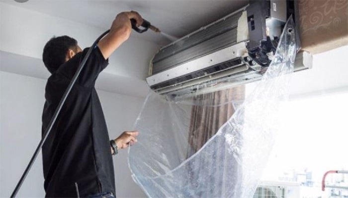 vệ sinh máy lạnh dĩ an