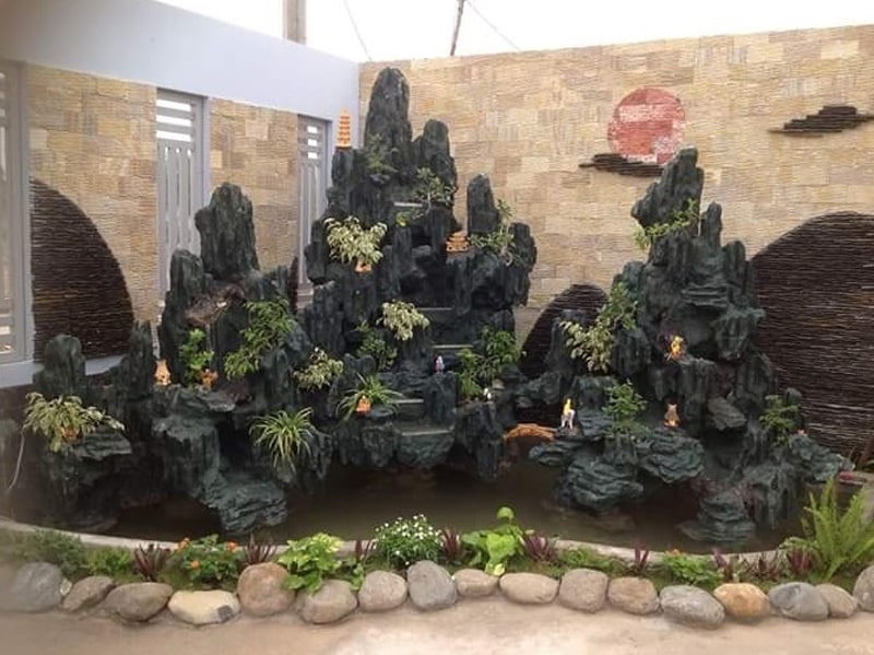 hòn non bộ sân vườn 2